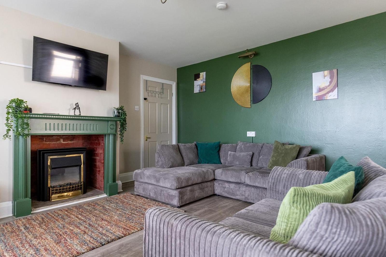 Bessingby Beachfront Apartment - Ground Floor Apartment With Sea Views, Next To The Beach, Bridlington, North Yorkshire מראה חיצוני תמונה